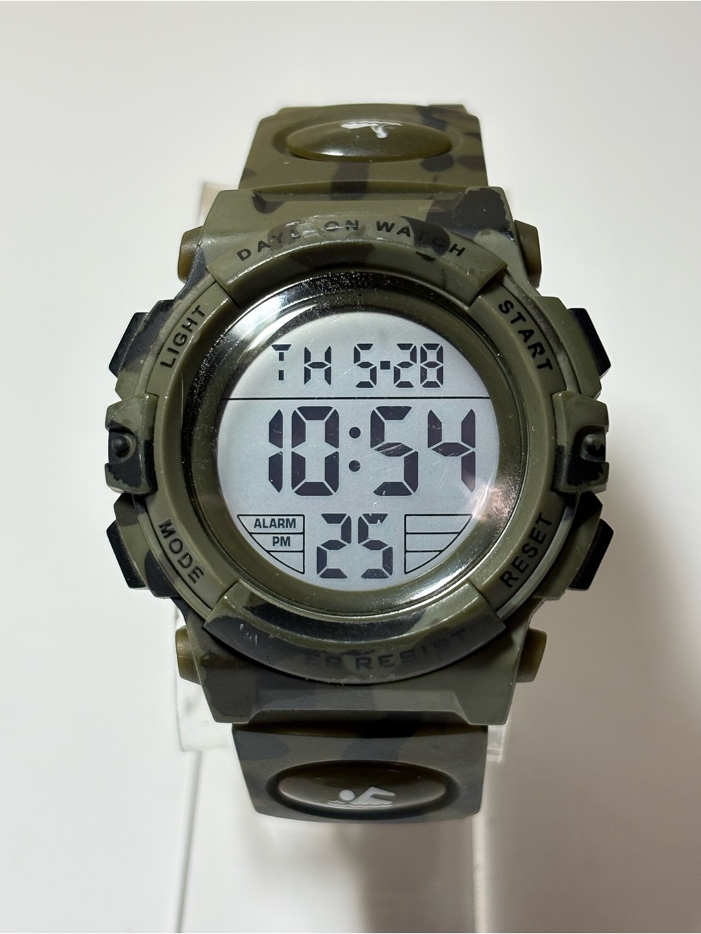 DAYLLON D-1266 Digital Sports Watch